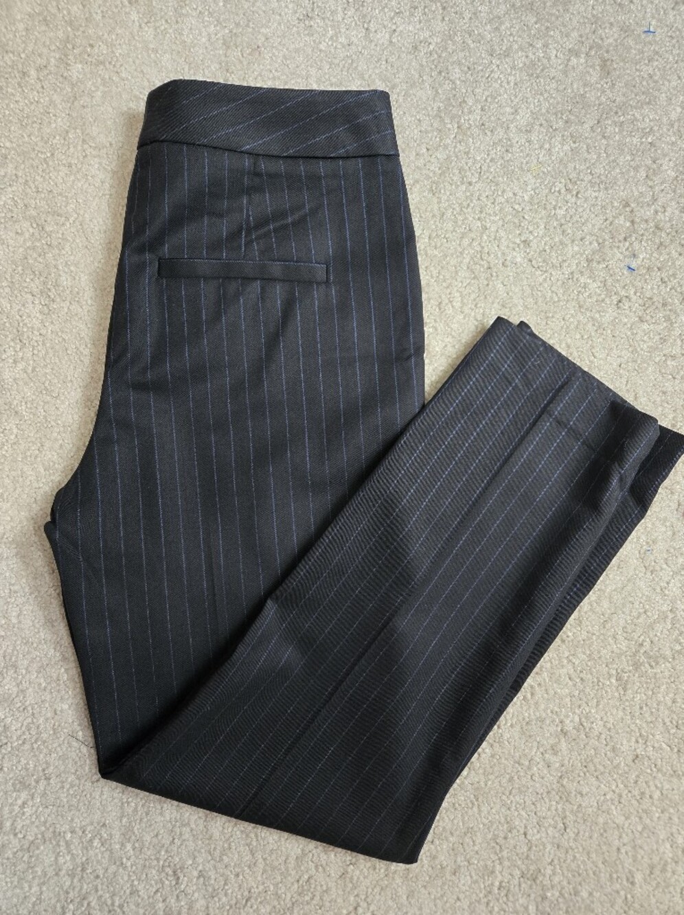 Judith & Charles Virgin Wool Black With Blue Pinstripe Crop Dress Pants. Size 2